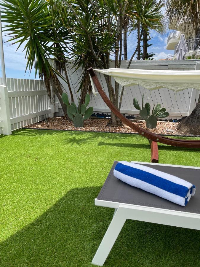 Tessa'S On The Beach Gold Coast Exterior foto